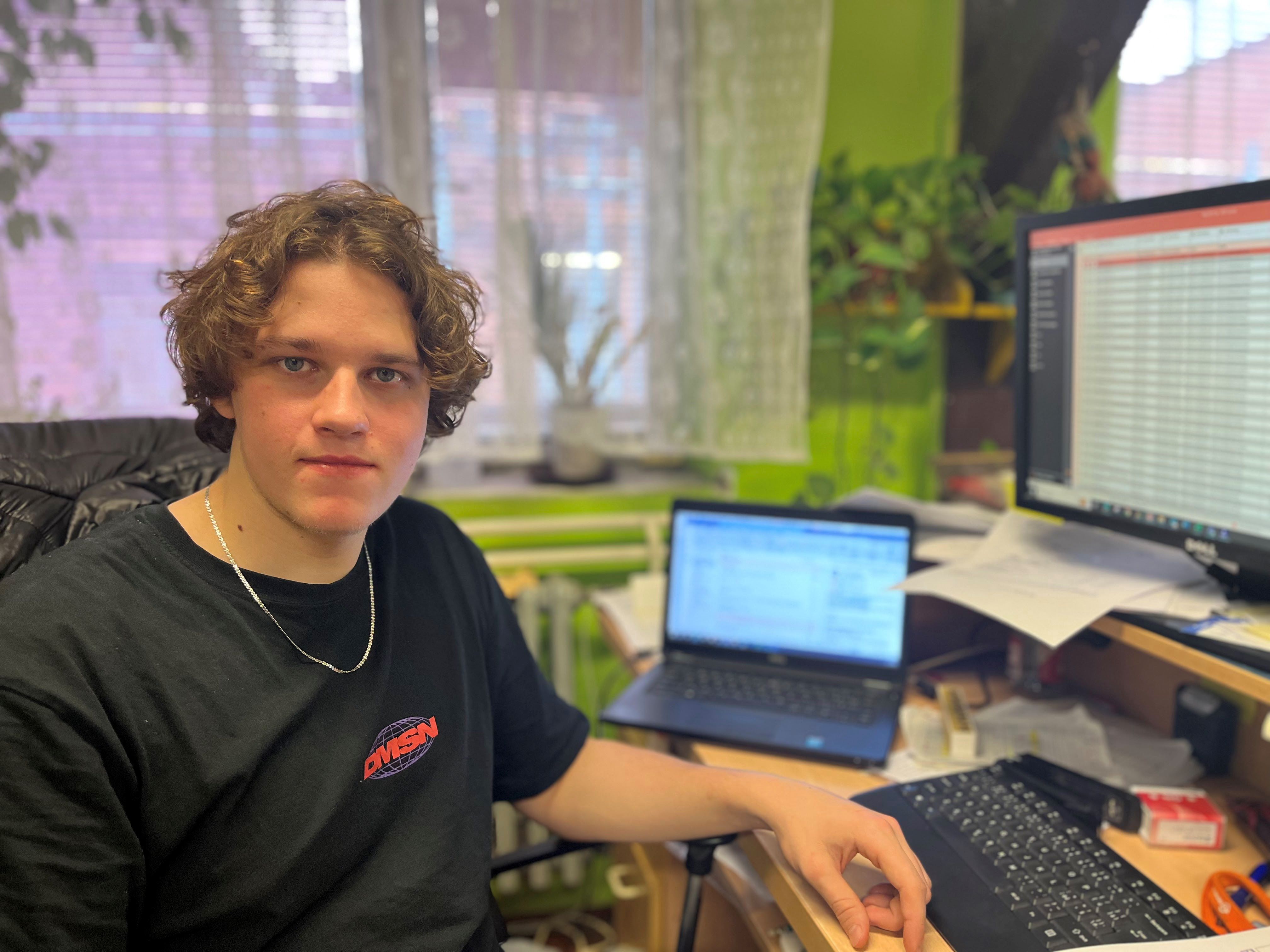 1702550071IMG-5988-002- (1).jpg